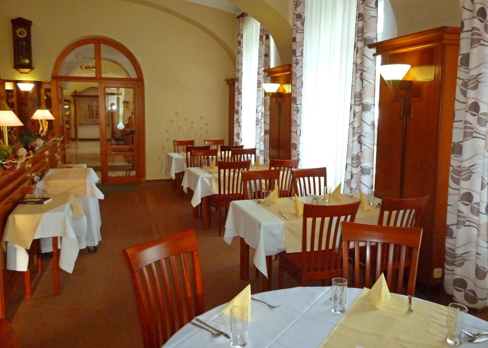 Hotel Havel Rychnov nad Kneznou Exterior photo