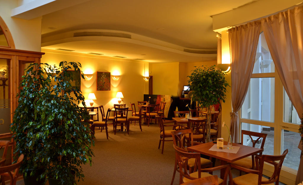 Hotel Havel Rychnov nad Kneznou Exterior photo